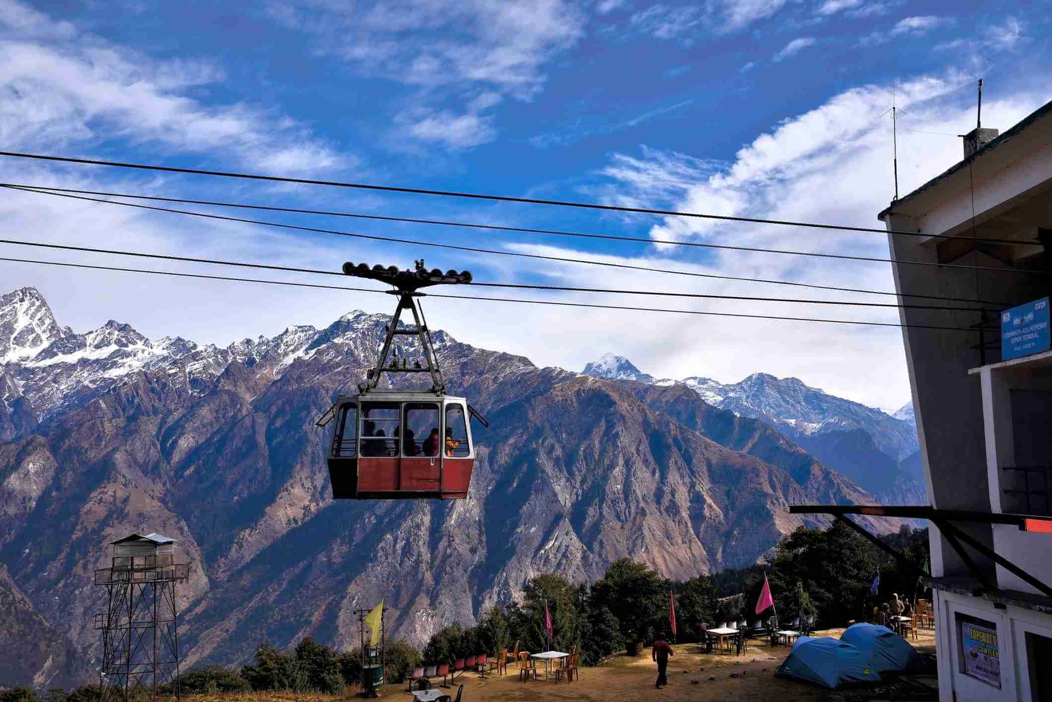 Taxi Service in Dehradun